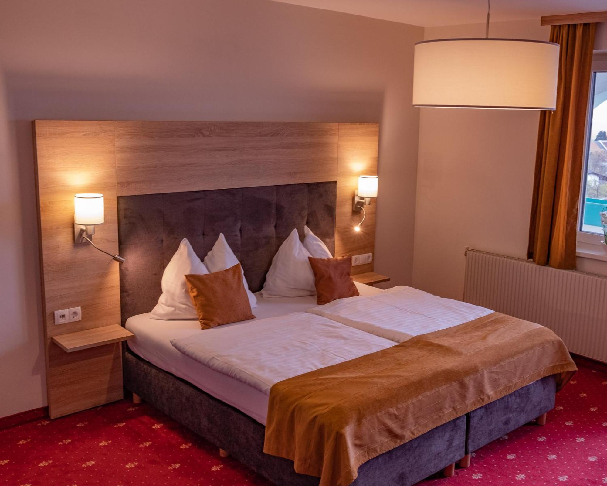 Hotel Am Greiner Rust Esterno foto